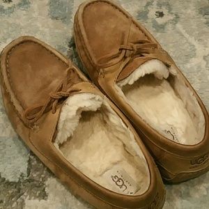 Ugg slippers mens